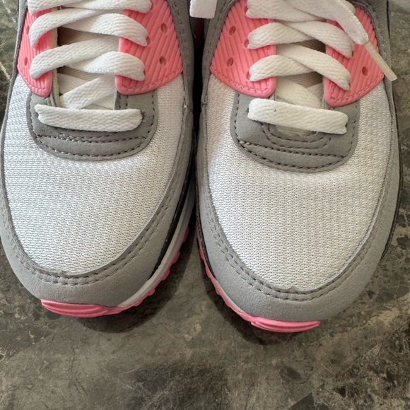 LIKE NEW‼️‼️
Nike Women's Air Max Sneakers - Gray and Pink - Picture 2 of 8